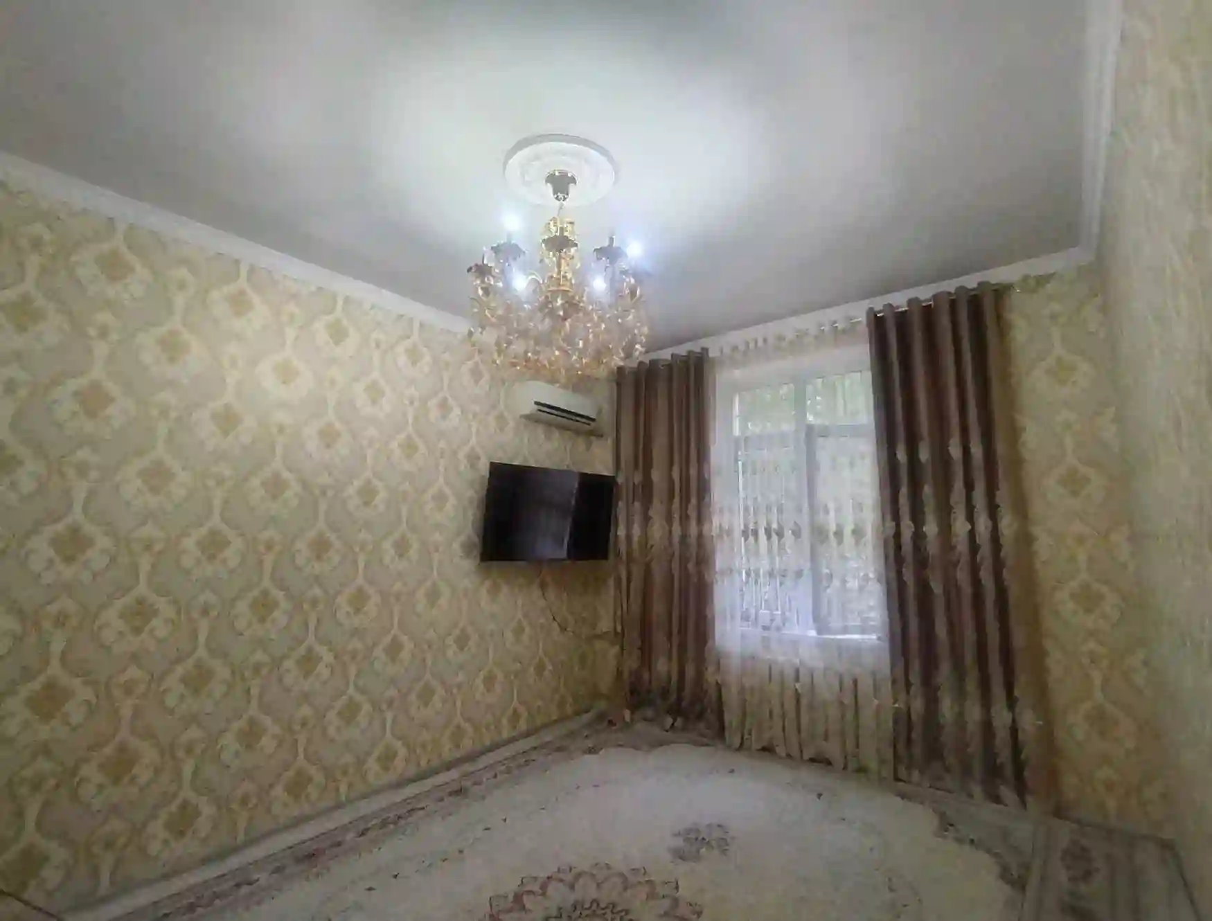 3-к квартира, 1 этаж, 83 м², Сино, 103 мкр