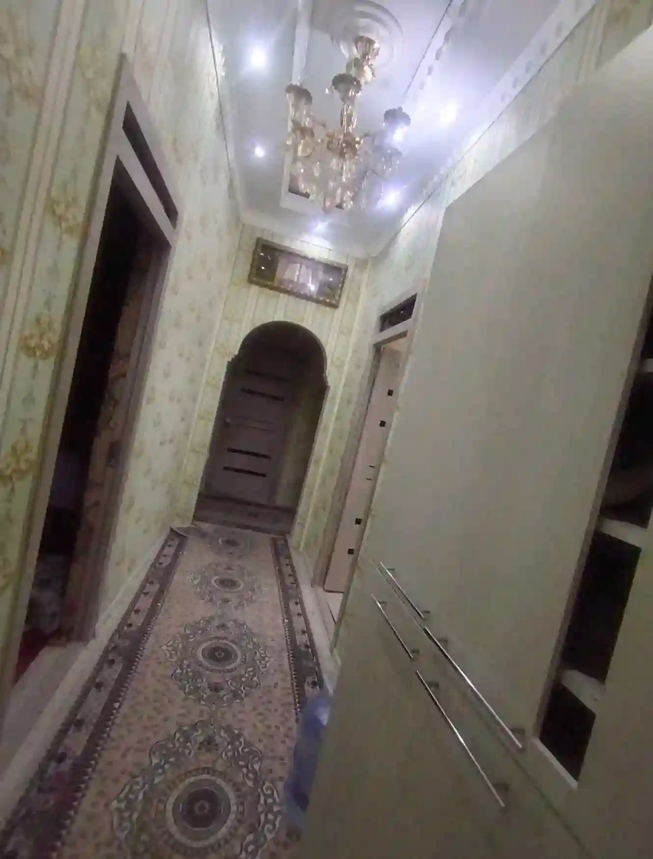 3-к квартира, 1 этаж, 83 м², Сино, 103 мкр