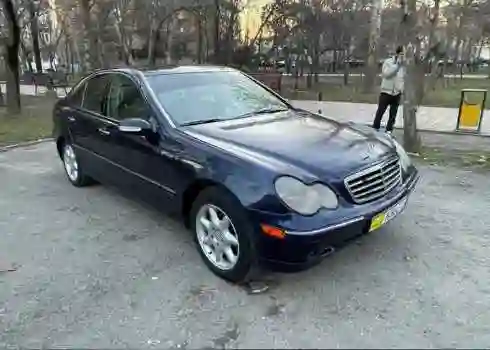 Mercedes-benz C class 2000