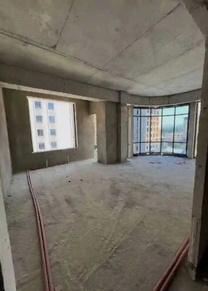 2-к квартира, 5 этаж, 93 м², Исмоил  Сомони