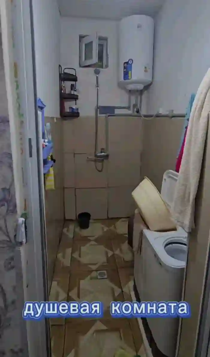 1 этажный, 6-комн. дом, 1002 м², 10 соток, Исмоил  Сомони
