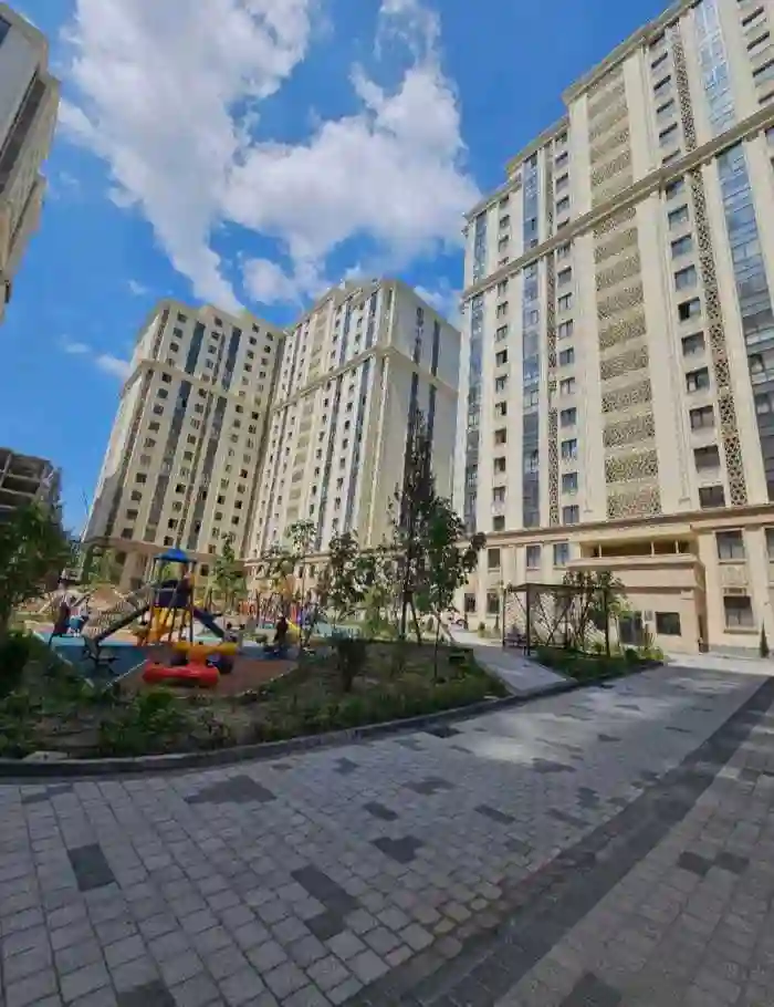 2-к квартира, 11 этаж, 74 м², Шохмансур