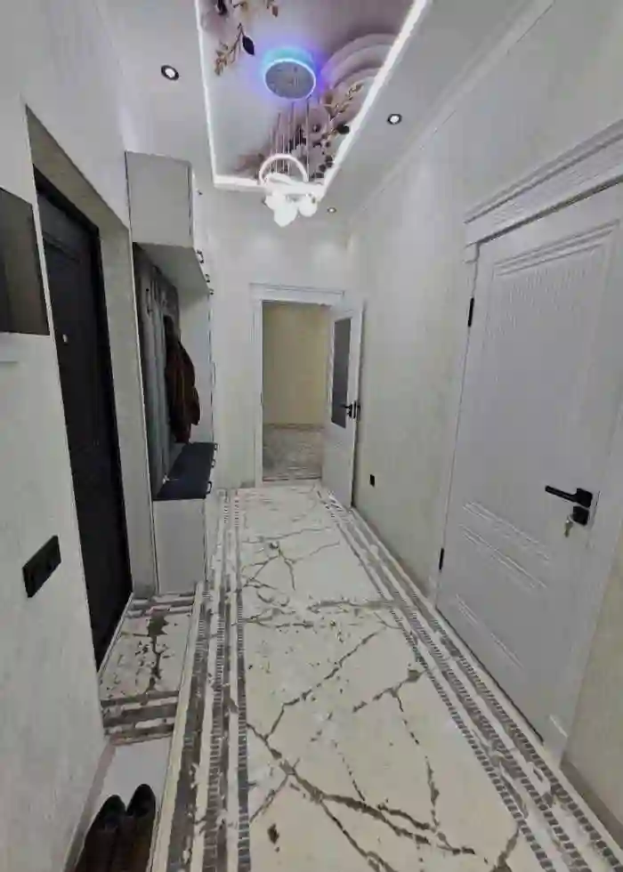 2-к квартира, 11 этаж, 74 м², Шохмансур