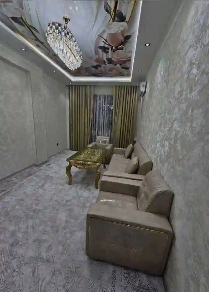 2-к квартира, 11 этаж, 74 м², Шохмансур