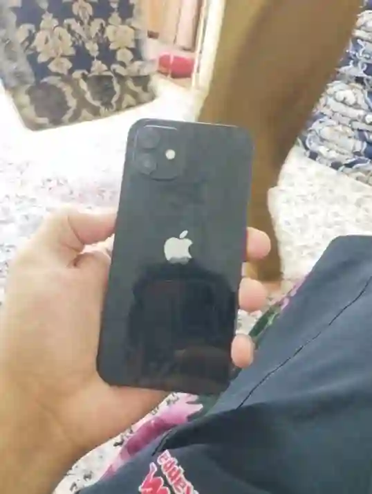 IPhone 12