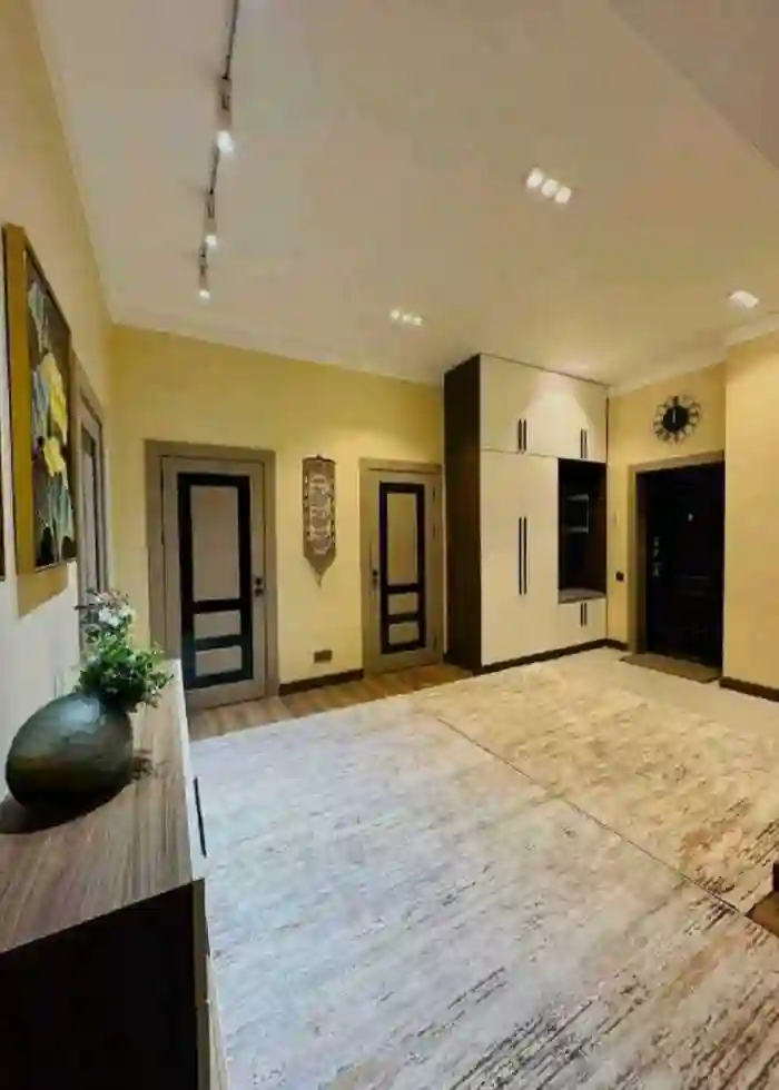 4-к квартира, 13 этаж, 150 м², Шохмансур