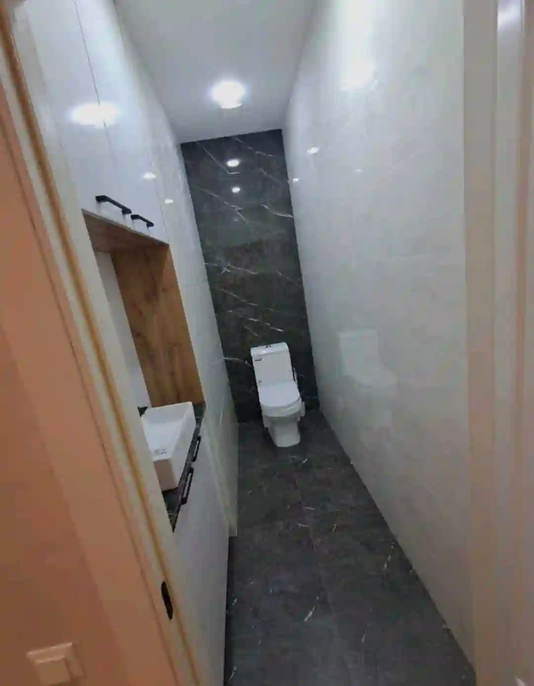 2-к квартира, 13 этаж, 95 м², Шохмансур