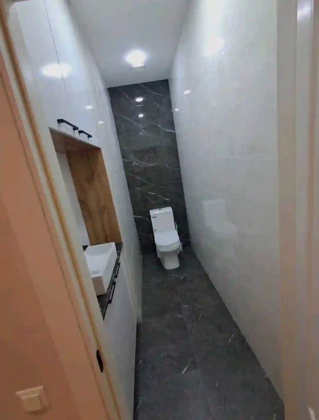 2-к квартира, 13 этаж, 95 м², Шохмансур