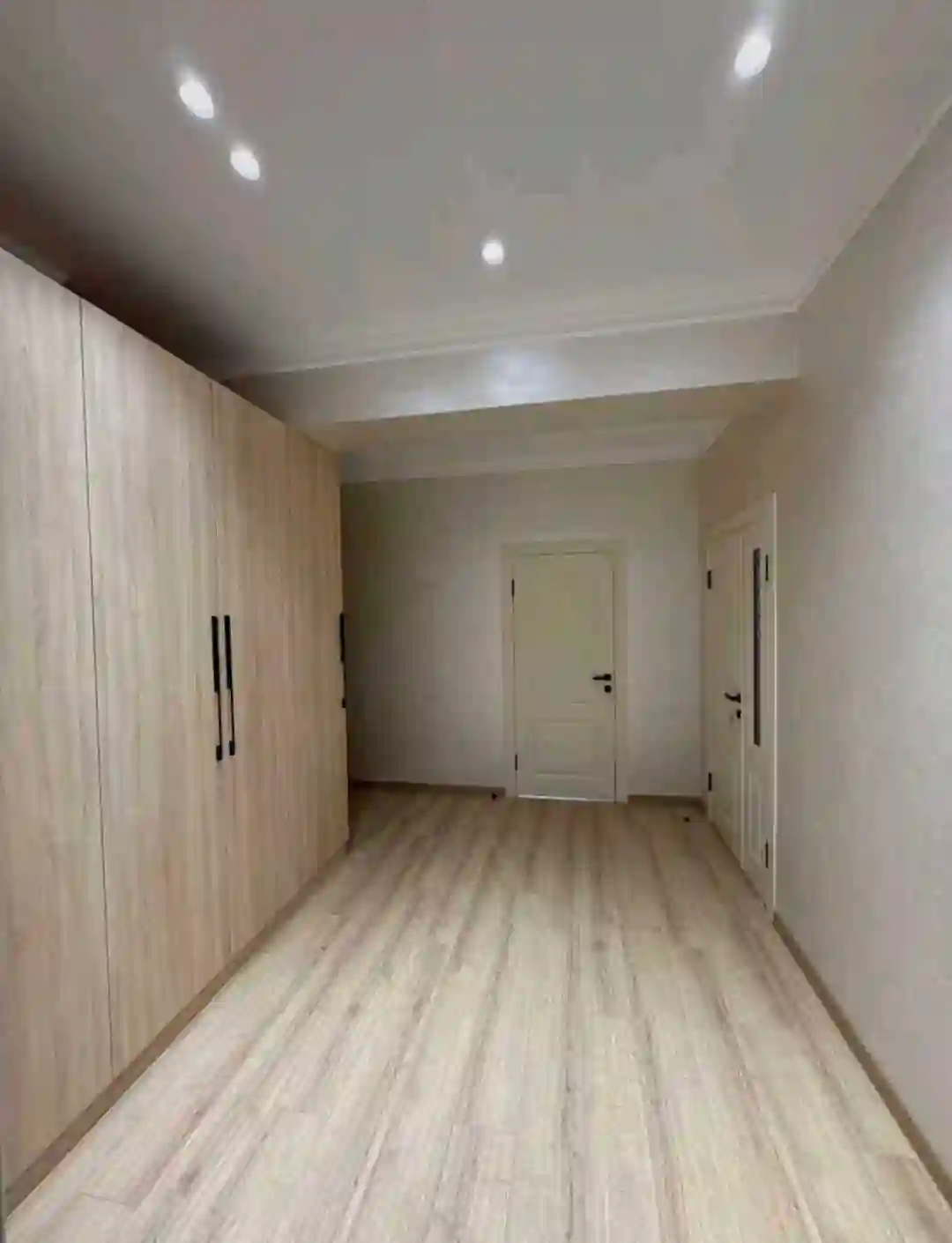 2-к квартира, 13 этаж, 95 м², Шохмансур