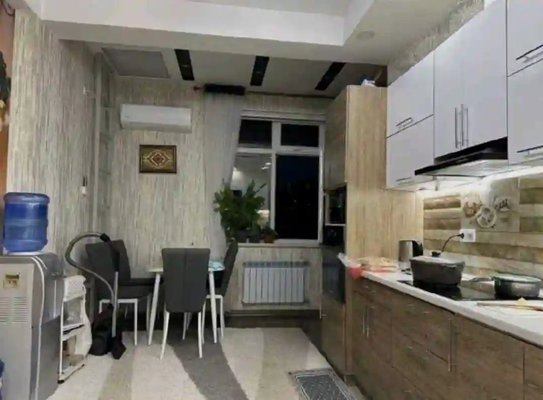 3-к квартира, 6 этаж, 107 м², Исмоил Сомони
