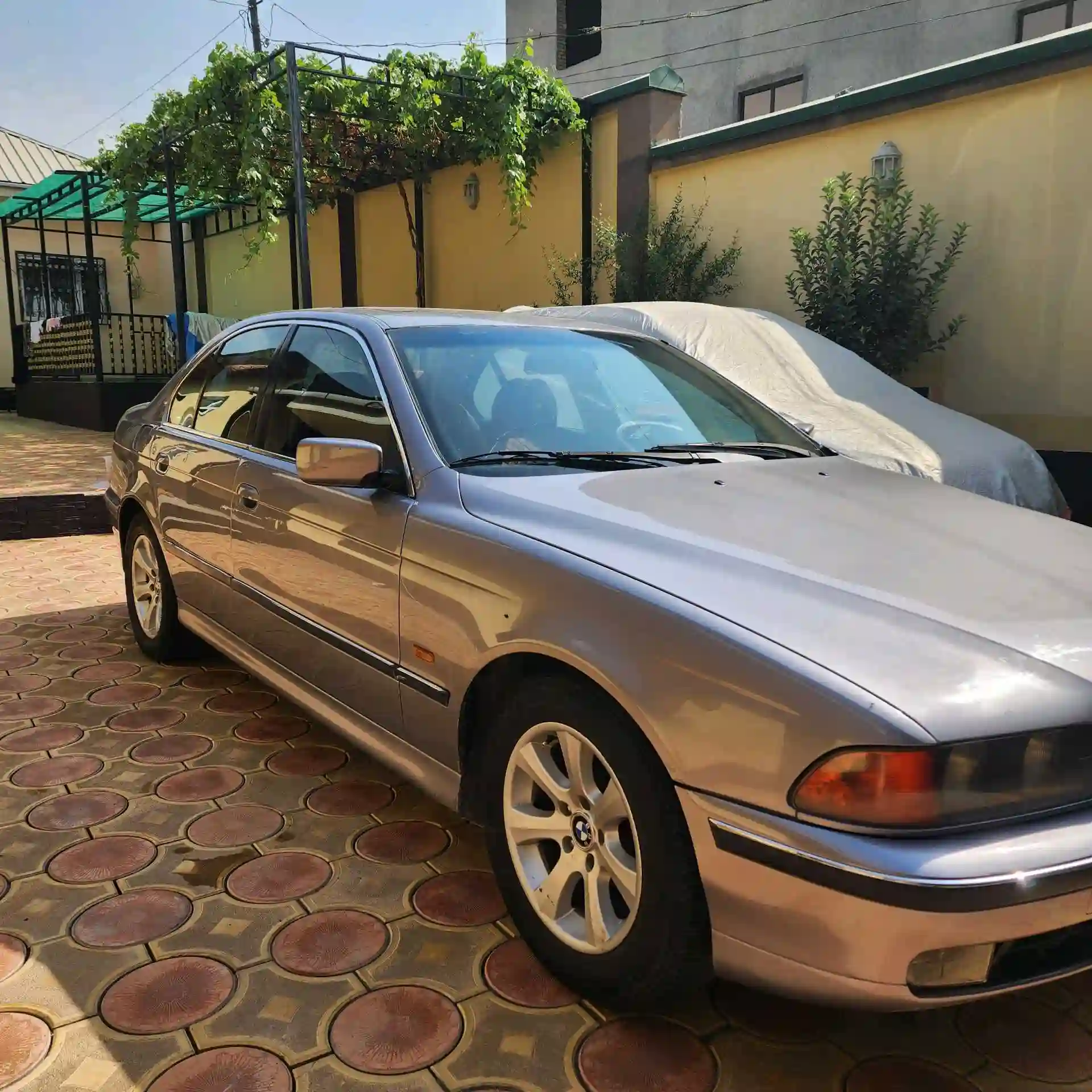 BMW 5 series 1998