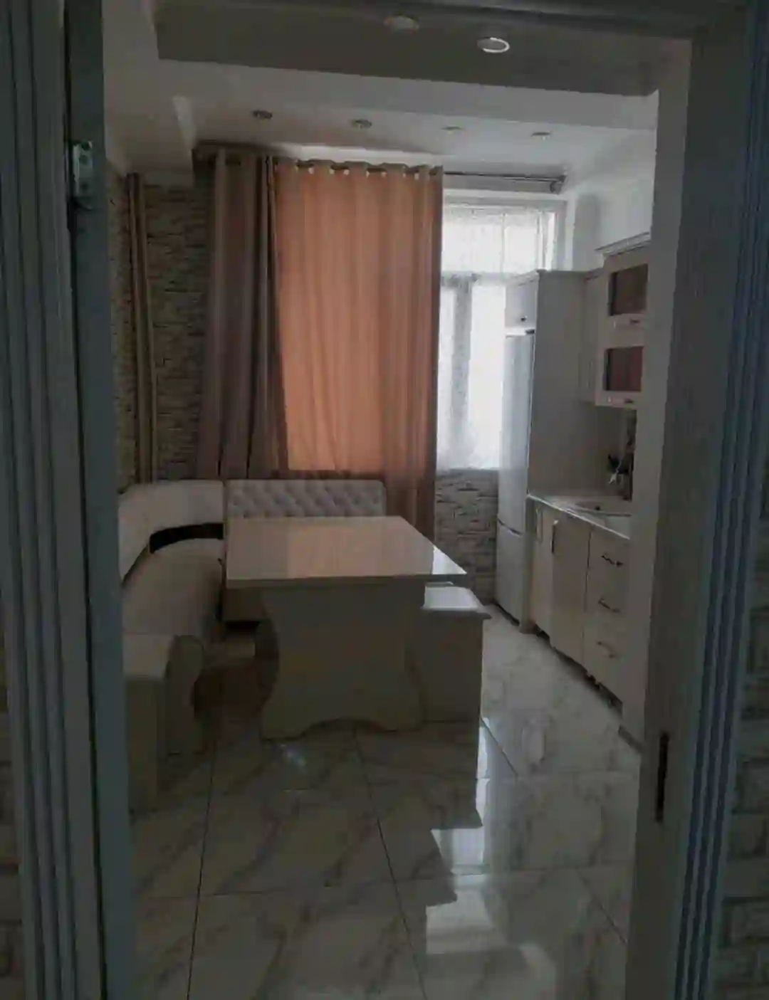 3-к квартира, 8 этаж, 120 м², Фирдавси