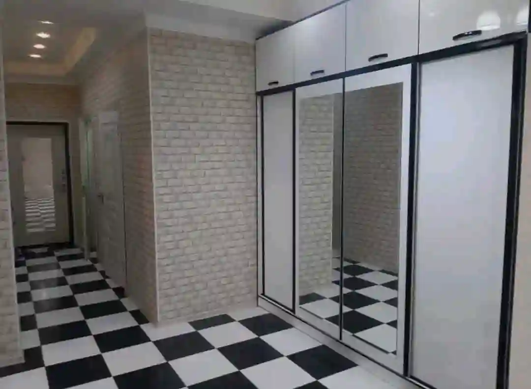 3-к квартира, 8 этаж, 120 м², Фирдавси