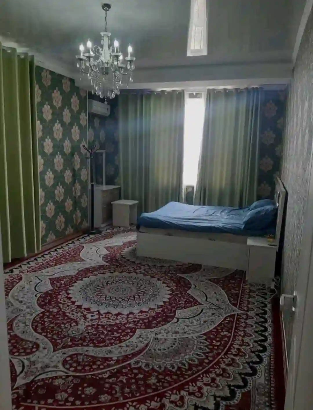 3-к квартира, 8 этаж, 120 м², Фирдавси