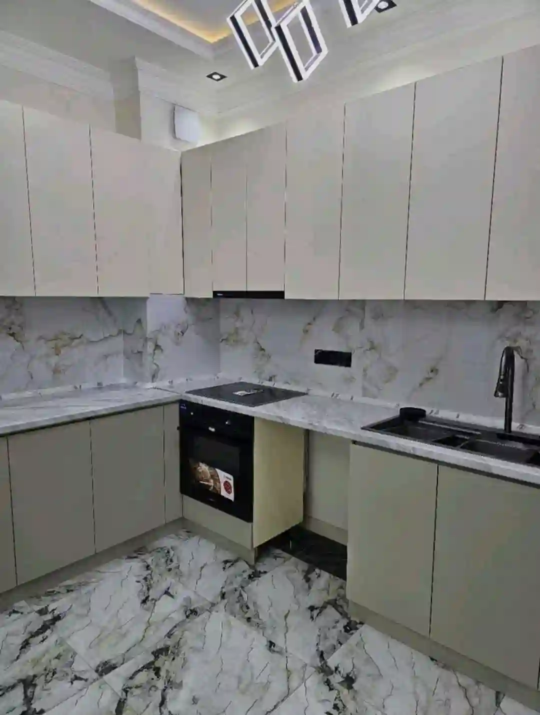 4-к квартира, 7 этаж, 115 м², Исмоил Сомони