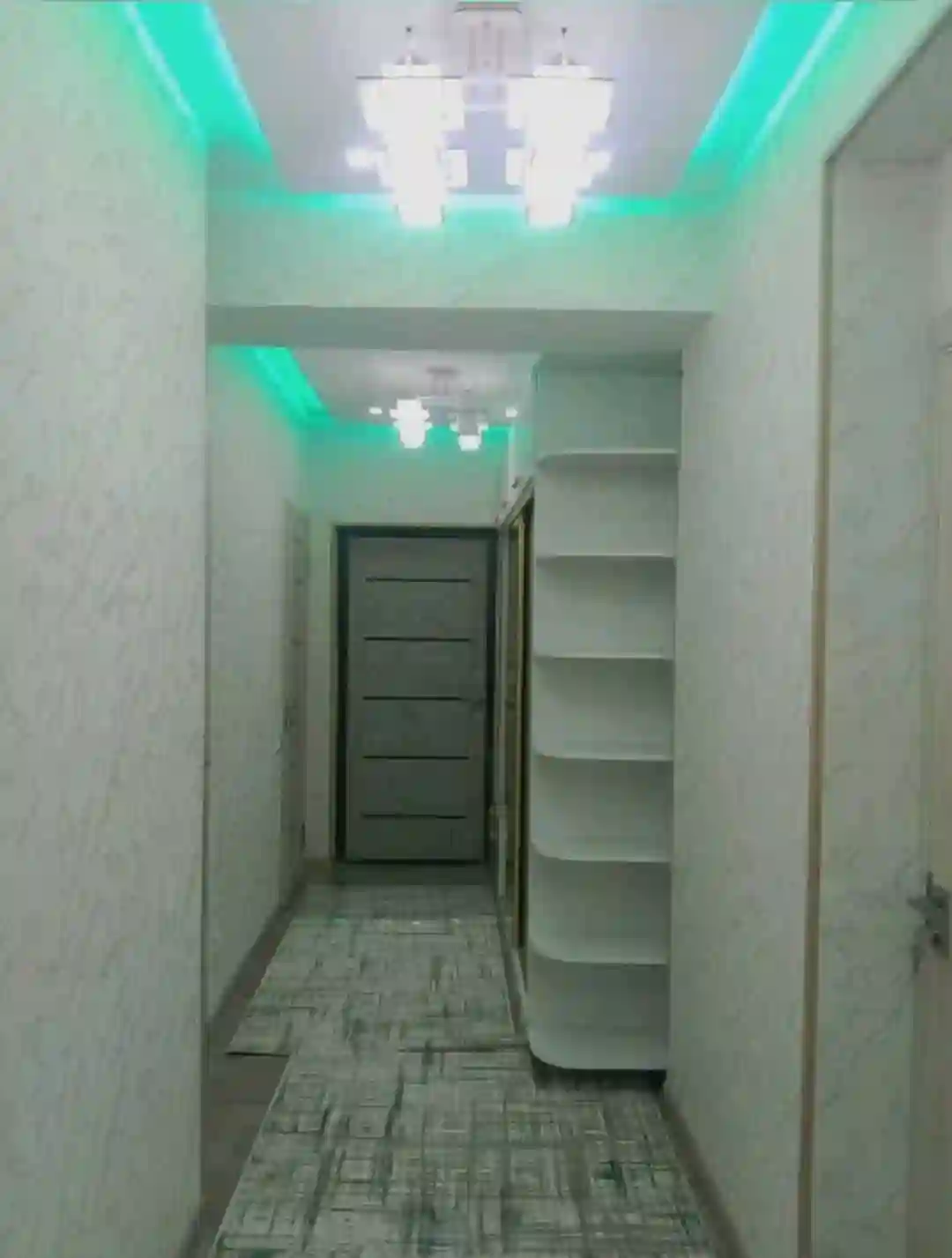 2-к квартира, 18 этаж, 53 м², Сино