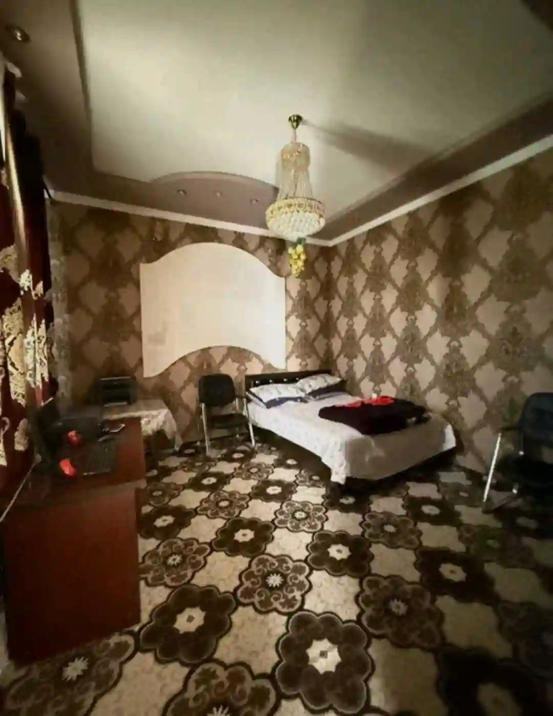 2 этажный, 8-комн. дом, 2002 м², 14 соток, Худжанд