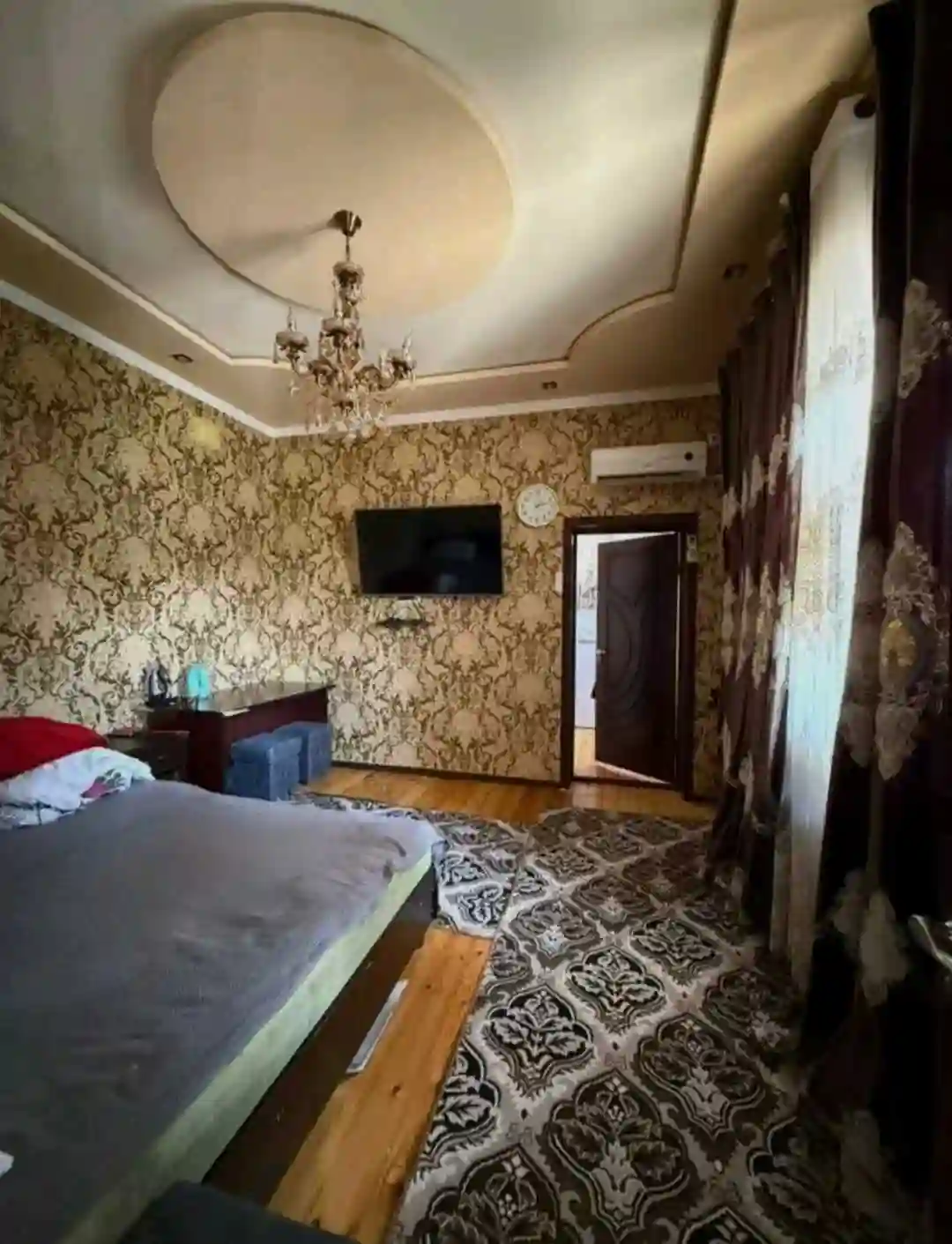 2 этажный, 8-комн. дом, 2002 м², 14 соток, Худжанд