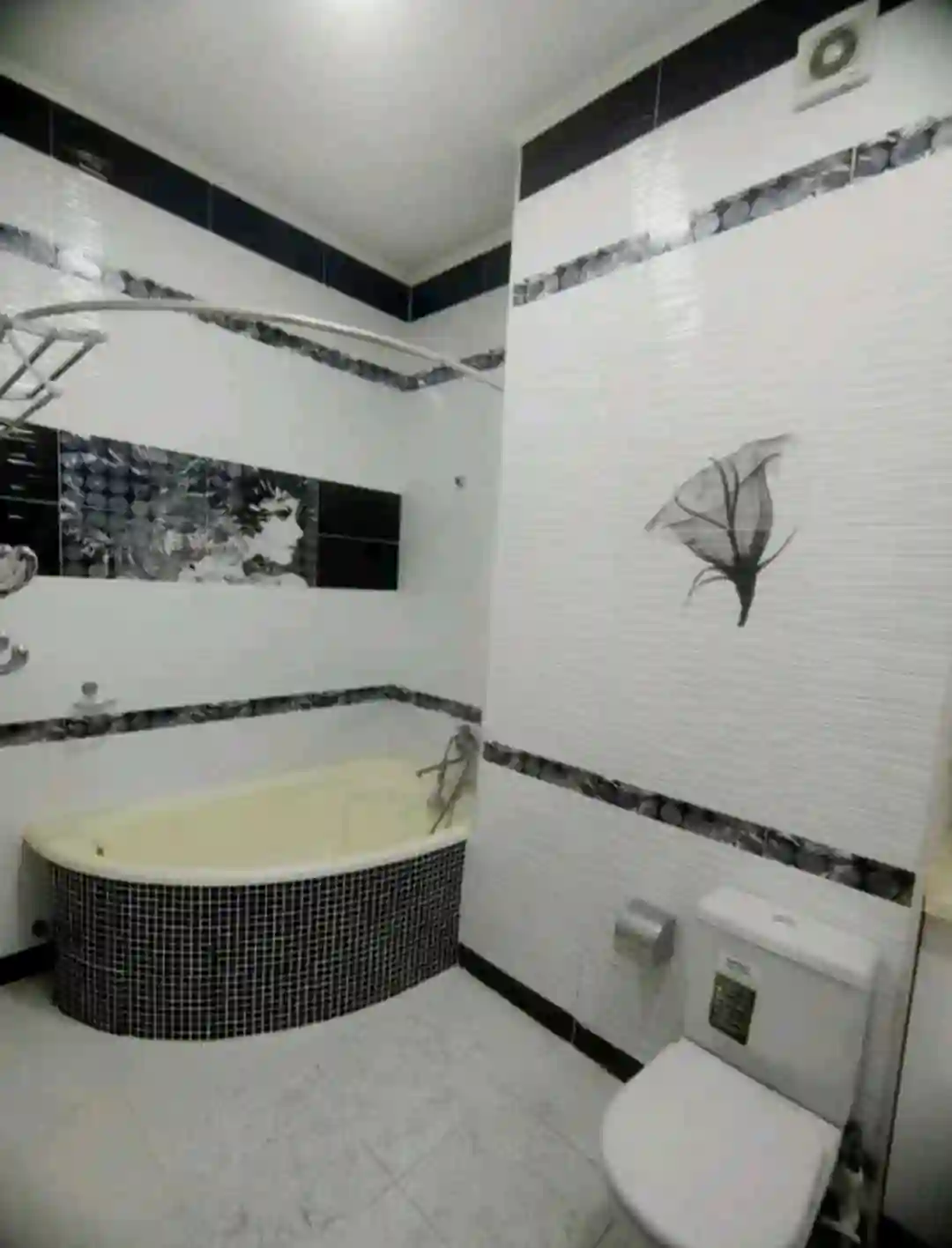 2-к квартира, 3 этаж, 91 м², Худжанд