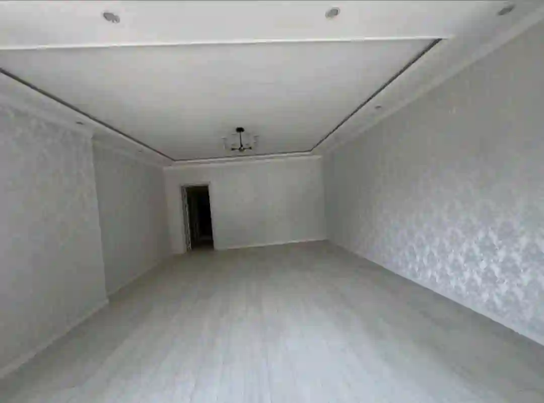 2-к квартира, 2 этаж, 53 м², Шохмансур