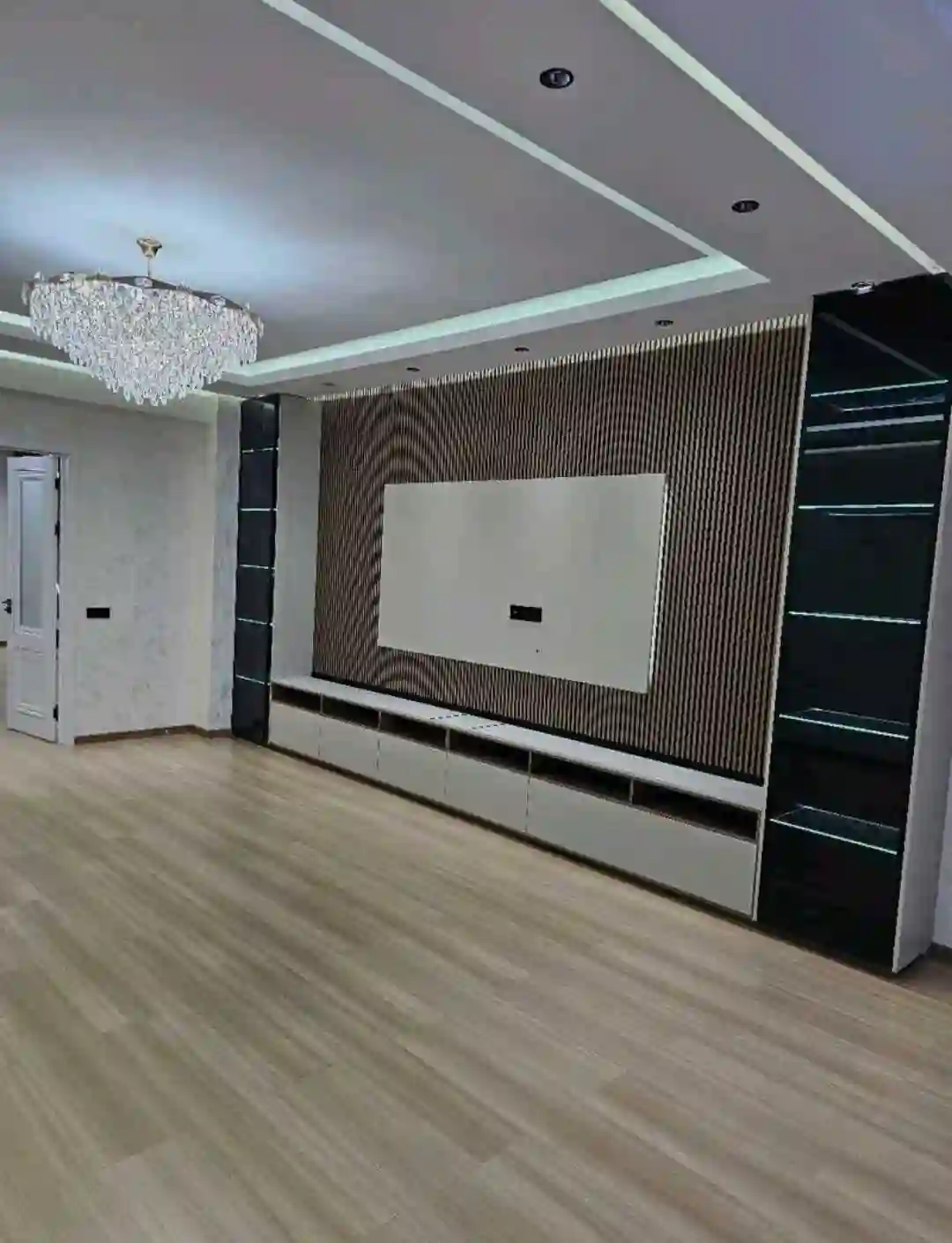 4-к квартира, 14 этаж, 218 м², Исмоил Сомони