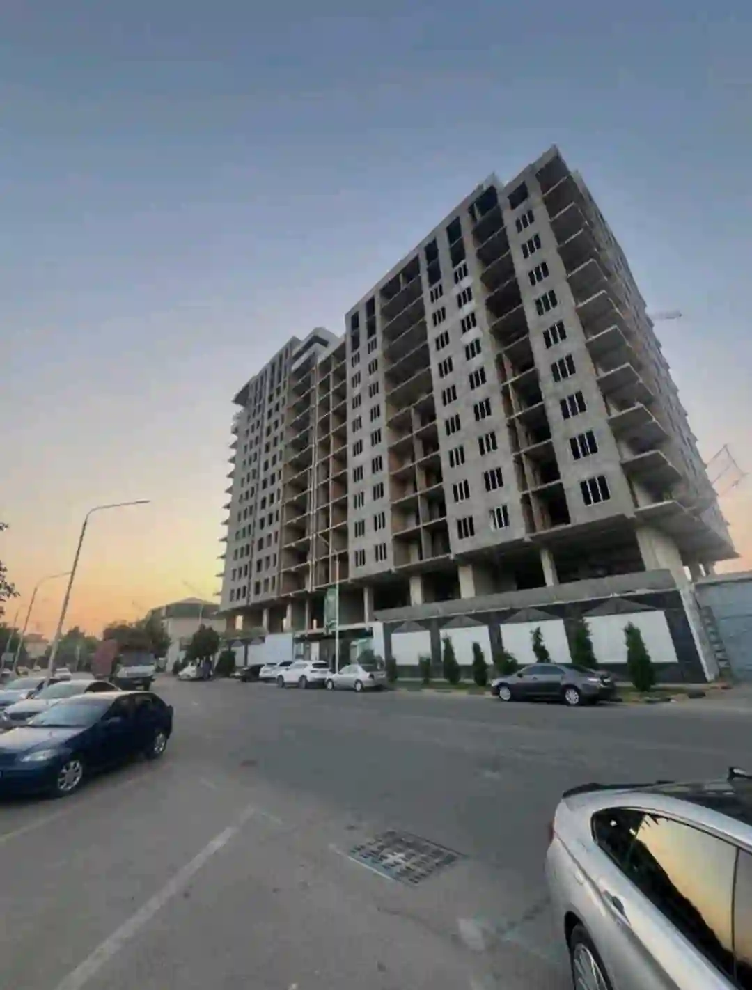 2-к квартира, 13 этаж, 95 м², Шохмансур