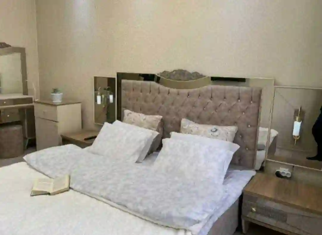 3-к квартира, 2 этаж, 110 м², Сино