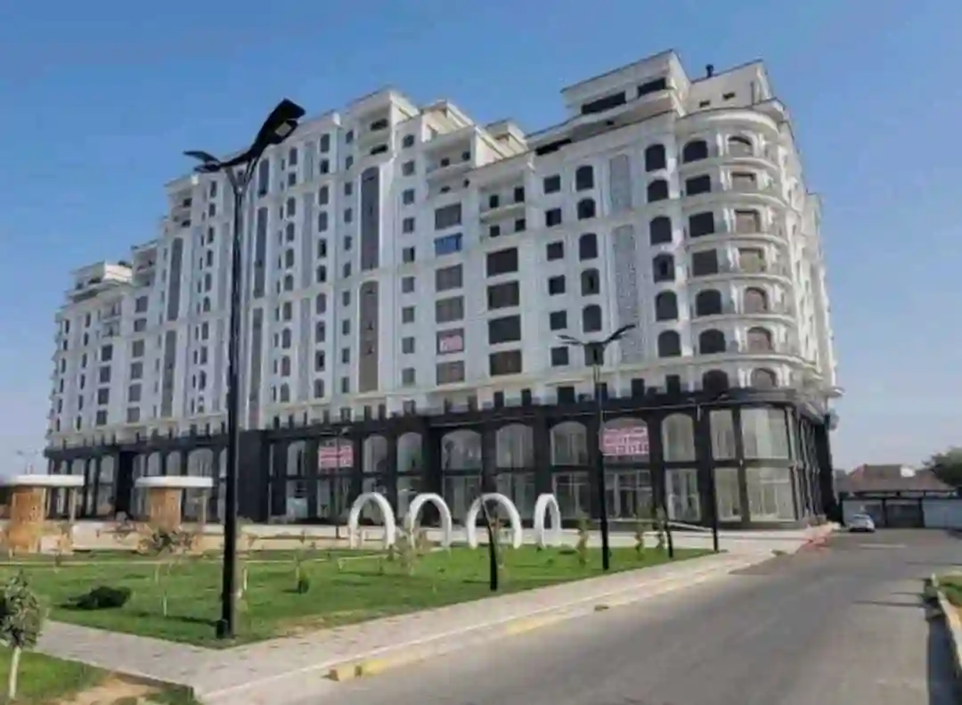 1-к квартира, 3 этаж, 57 м², Худжанд