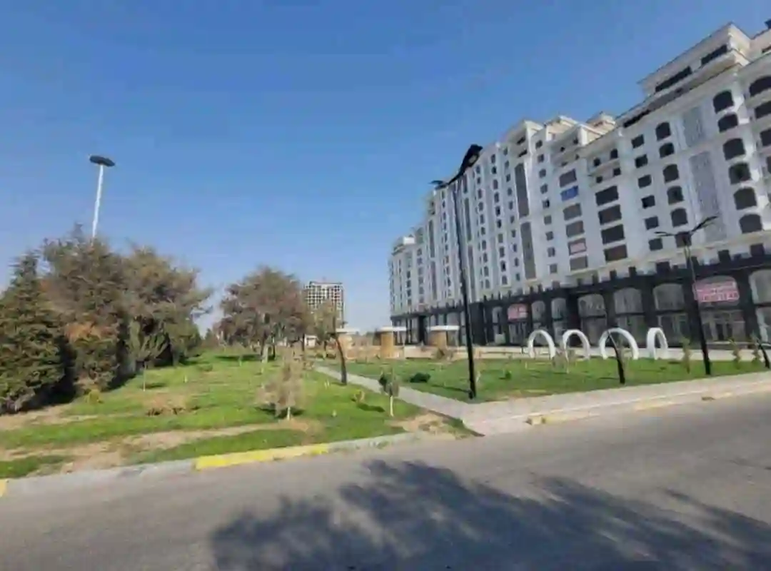 1-к квартира, 3 этаж, 57 м², Худжанд