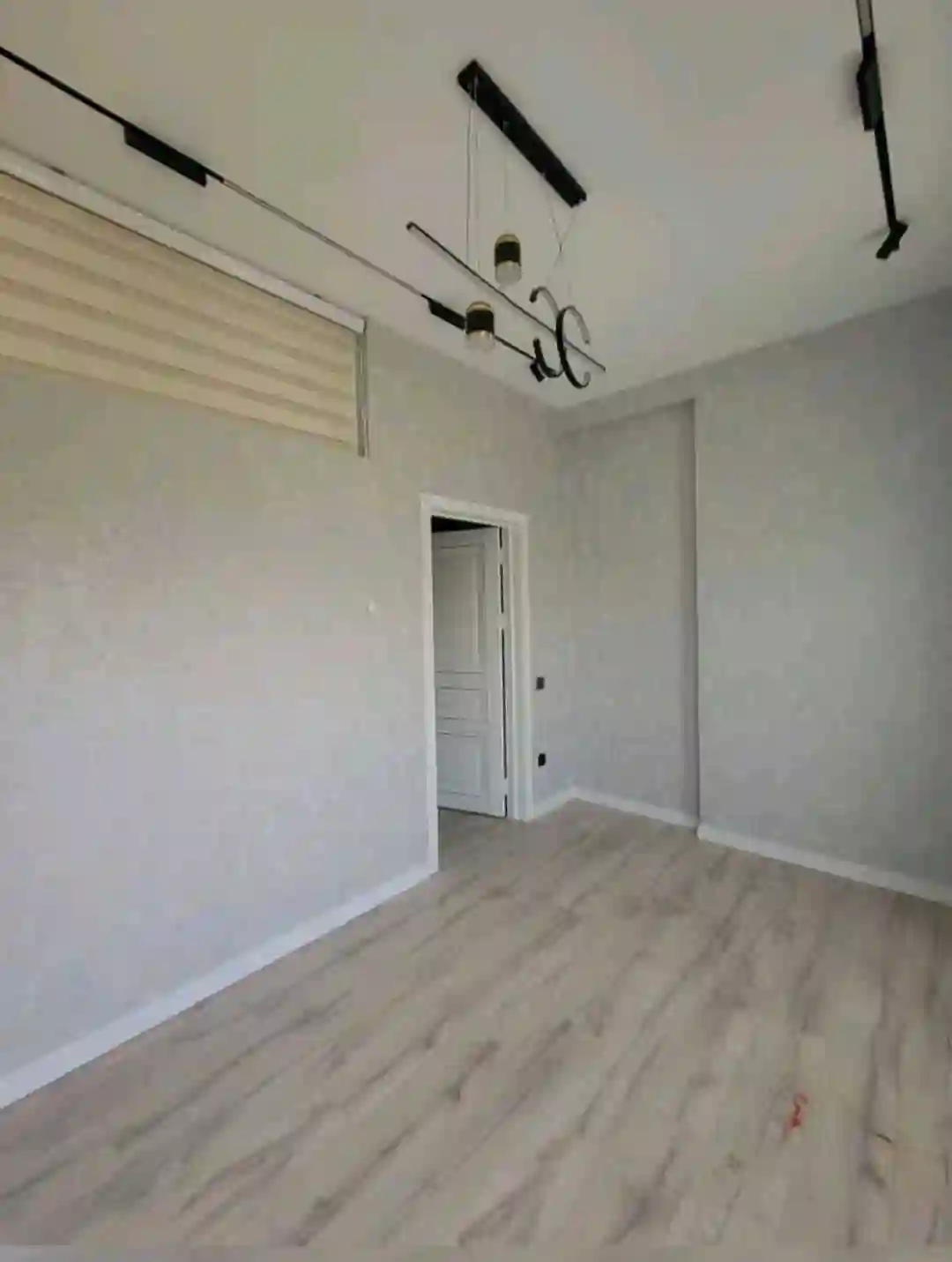 1-к квартира, 3 этаж, 57 м², Худжанд