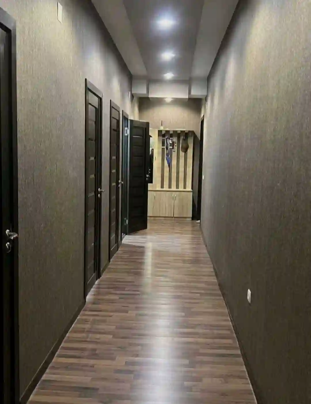 3-к квартира, 6 этаж, 85 м², Худжанд
