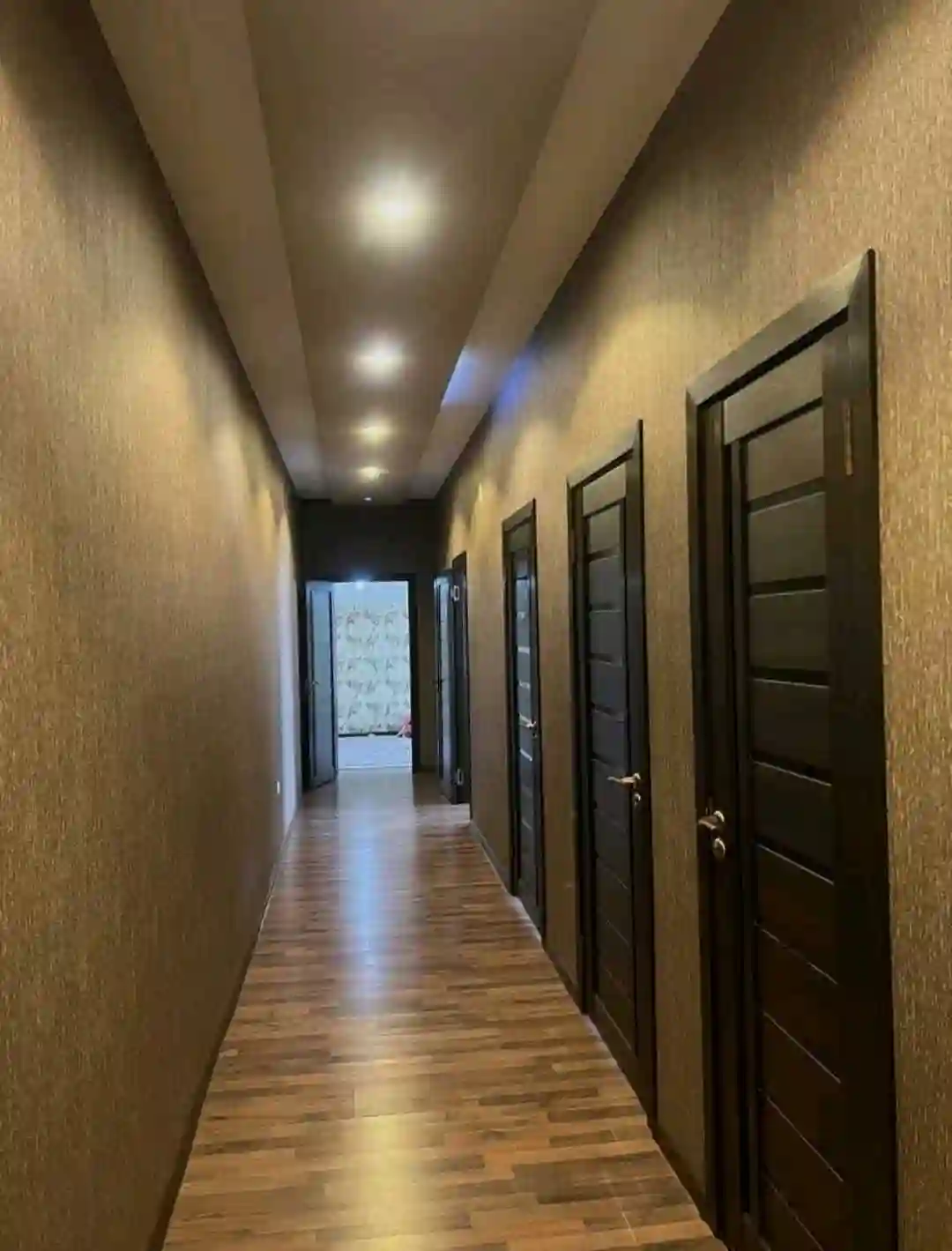 3-к квартира, 6 этаж, 85 м², Худжанд