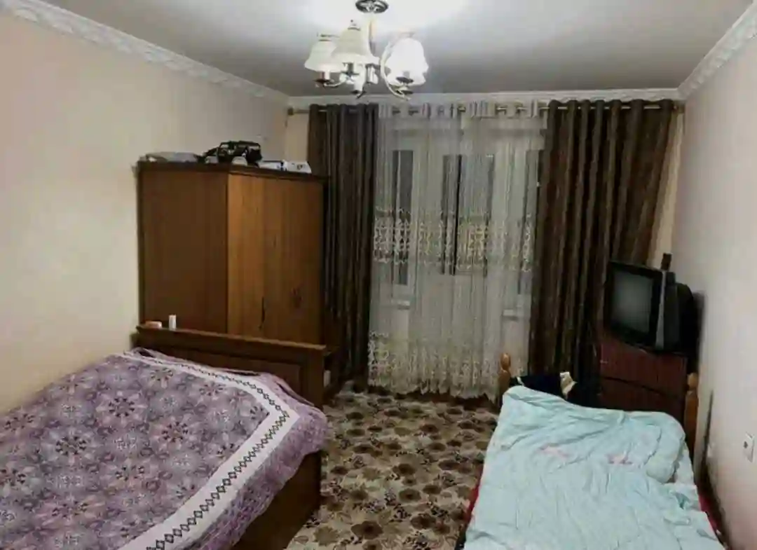 4-к квартира, 2 этаж, 90 м², Худжанд