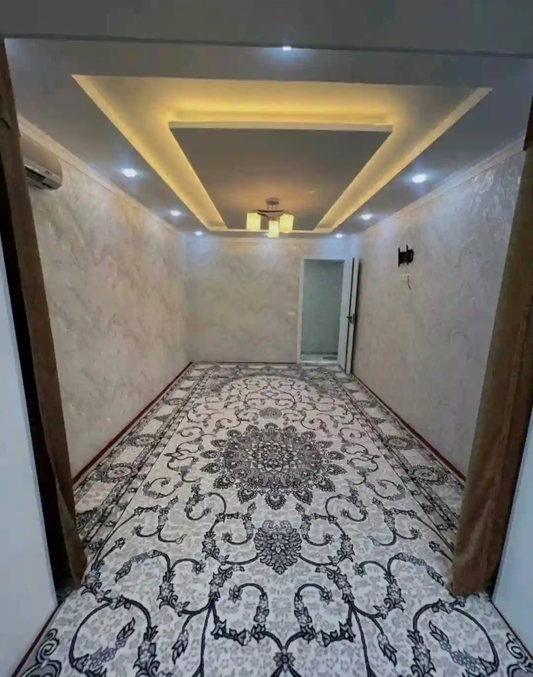 2-к квартира, 1 этаж, 50 м², Худжанд