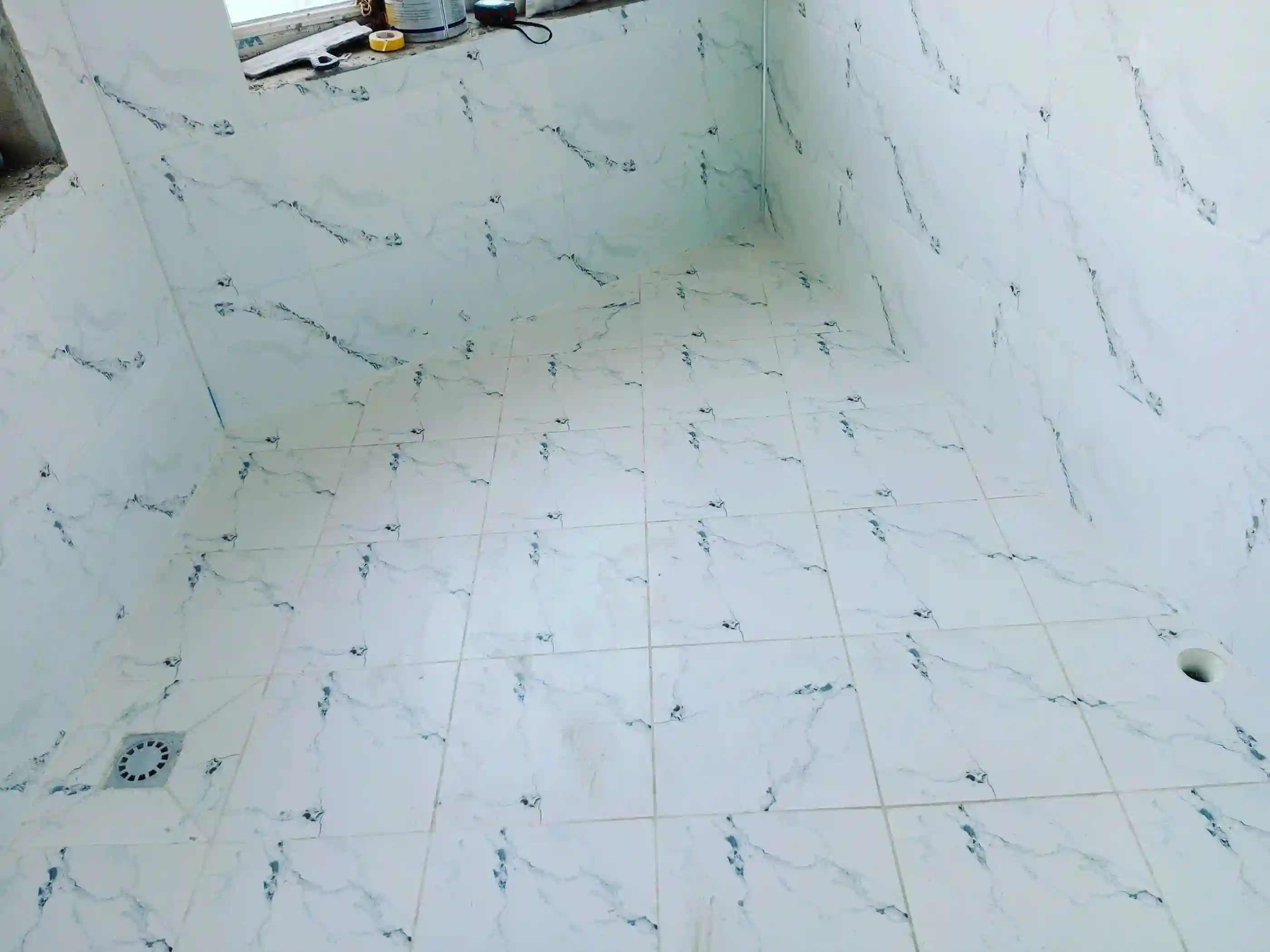 устой кафел 