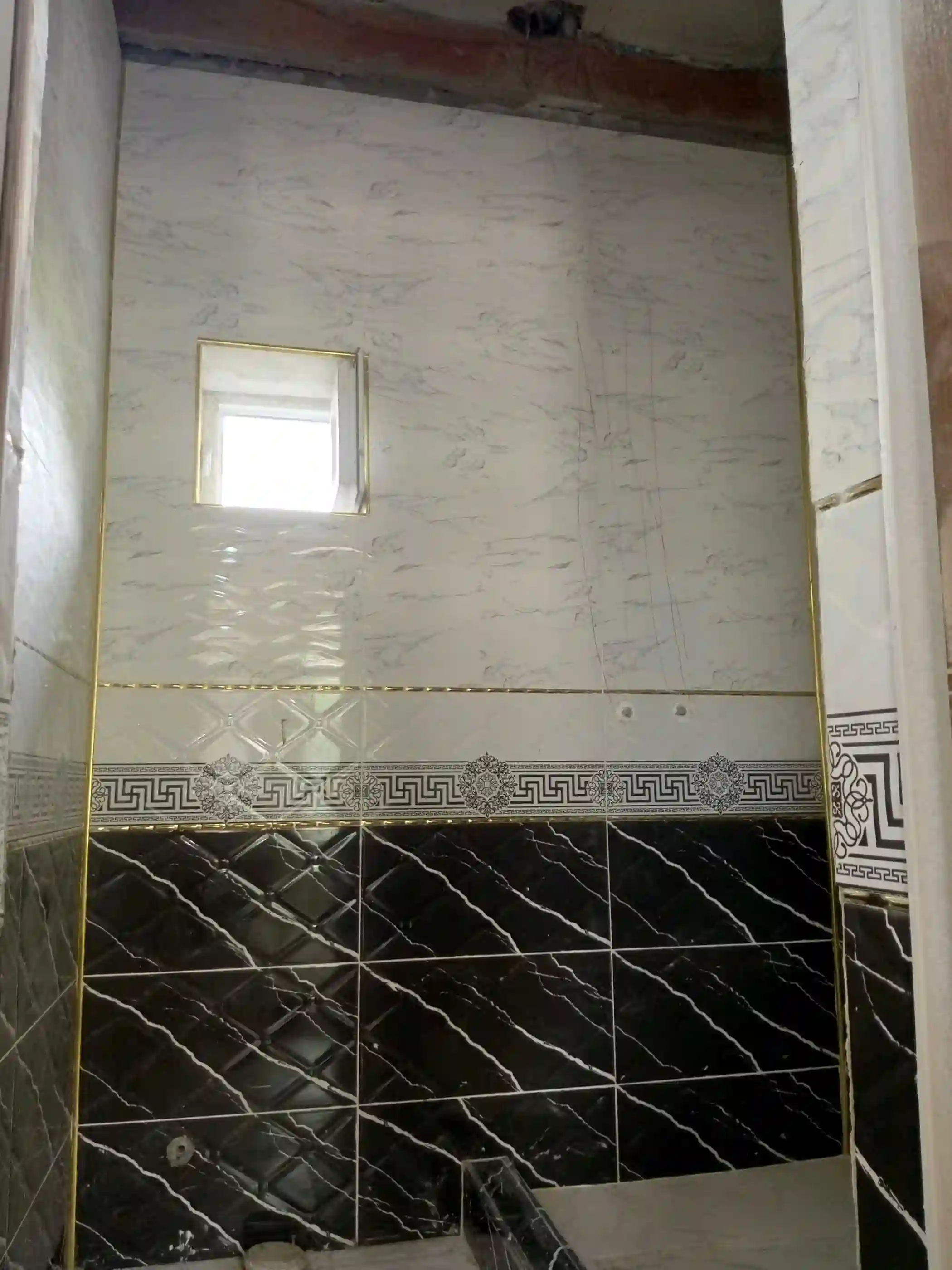 устой кафел 