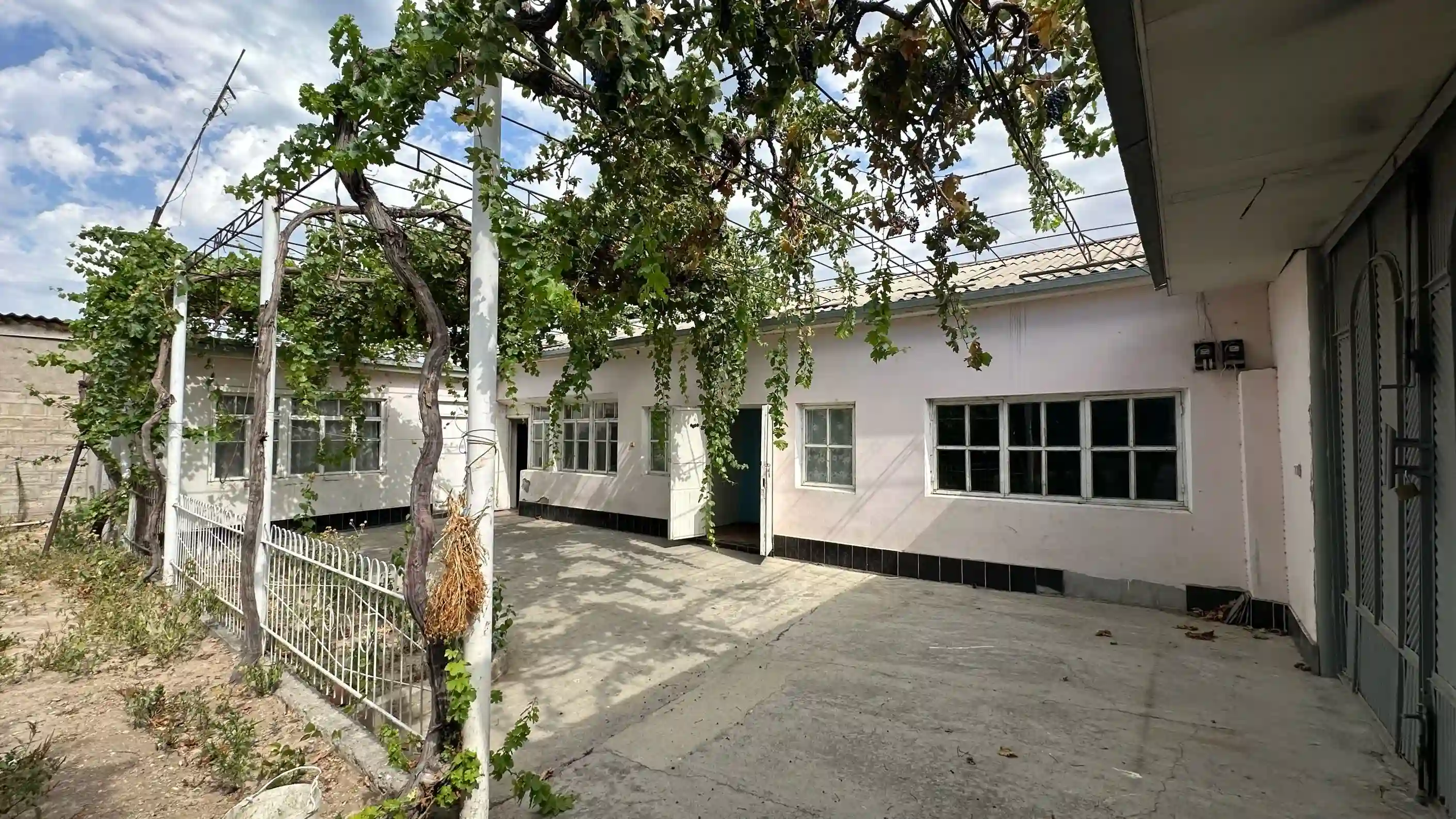 1 этажный, 6-комн. дом, 6 м²,  соток, кайроккум