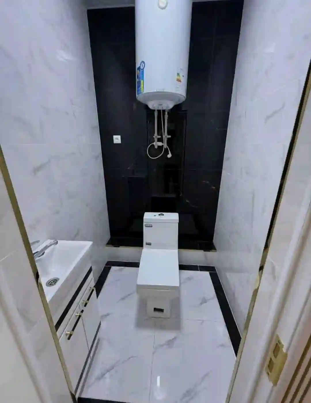 3-к квартира, 10 этаж, 77 м², Фирдавси