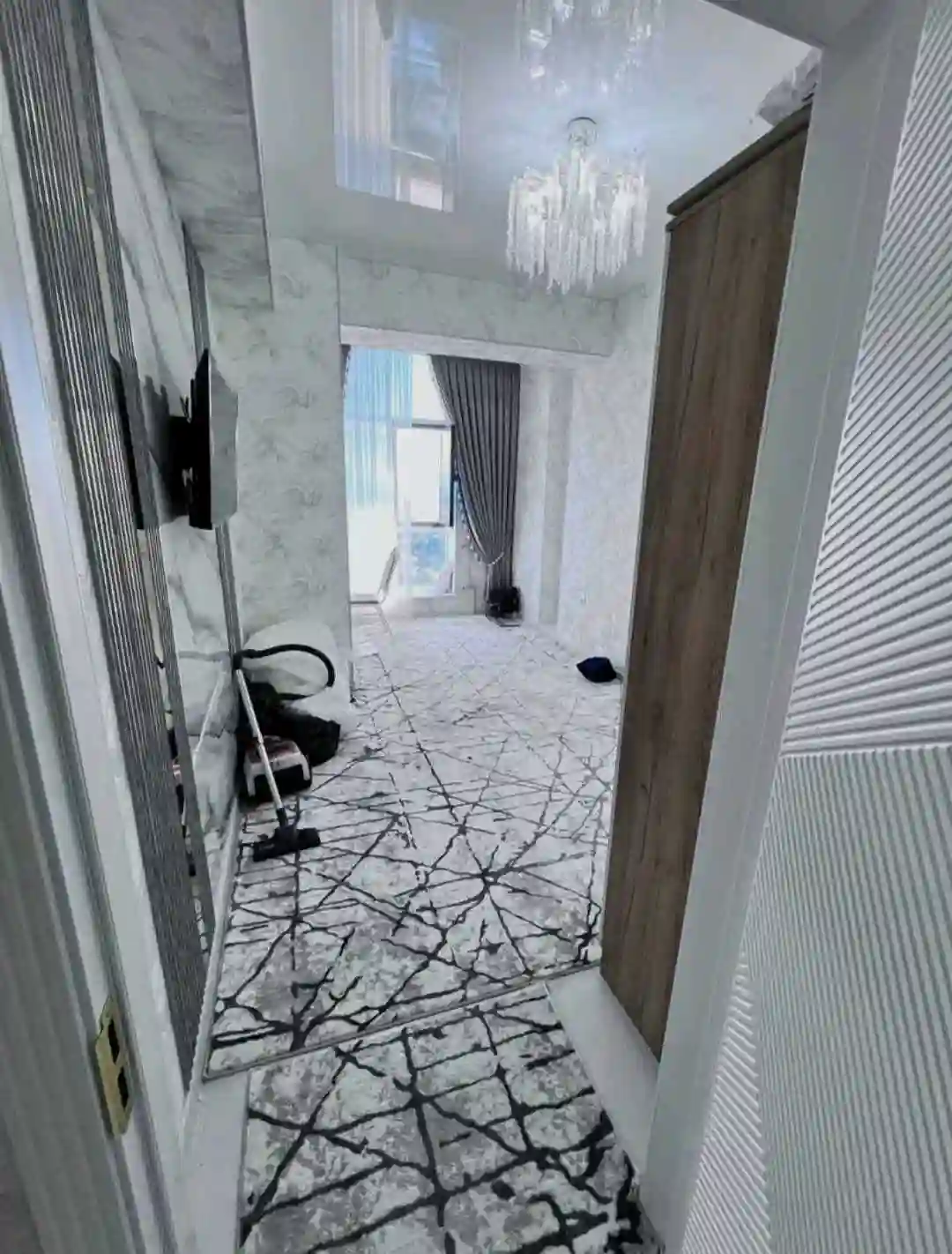 2-к квартира, 18 этаж, 47 м², Шохмансур