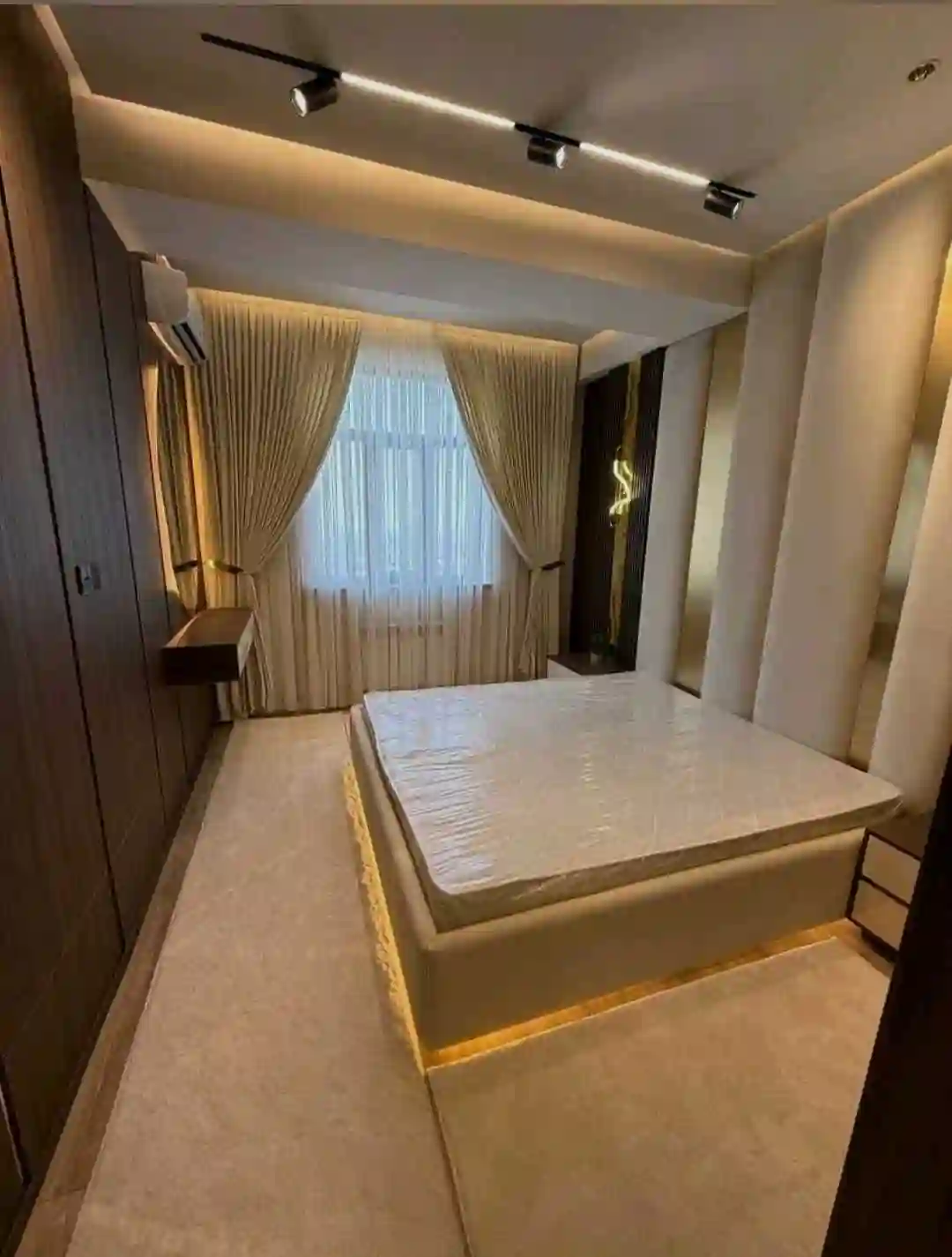 3-к квартира, 14 этаж, 102 м², Шохмансур
