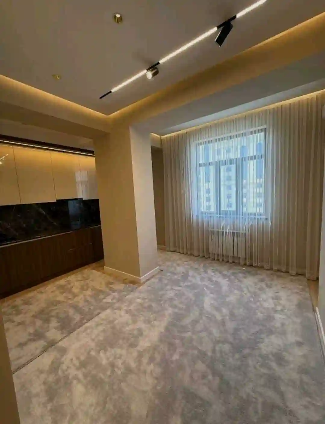 3-к квартира, 14 этаж, 102 м², Шохмансур