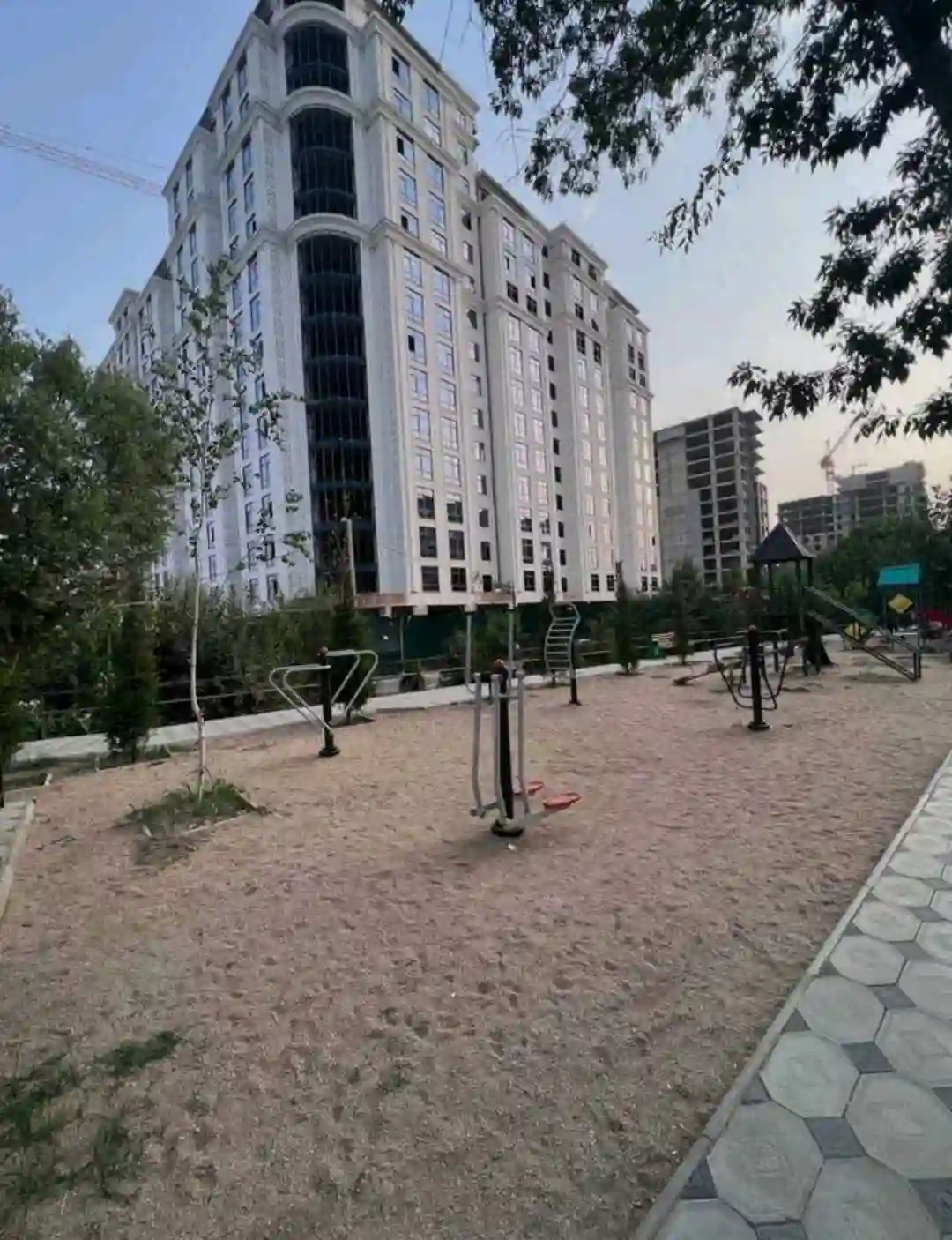 2-к квартира, 13 этаж, 82 м², Сино