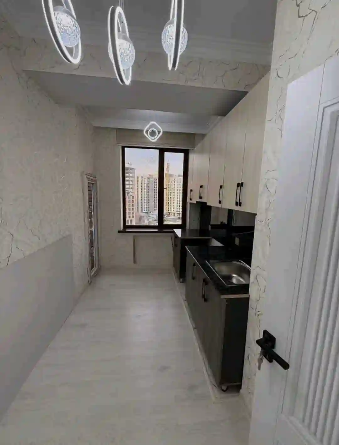 3-к квартира, 9 этаж, 85 м², Сино