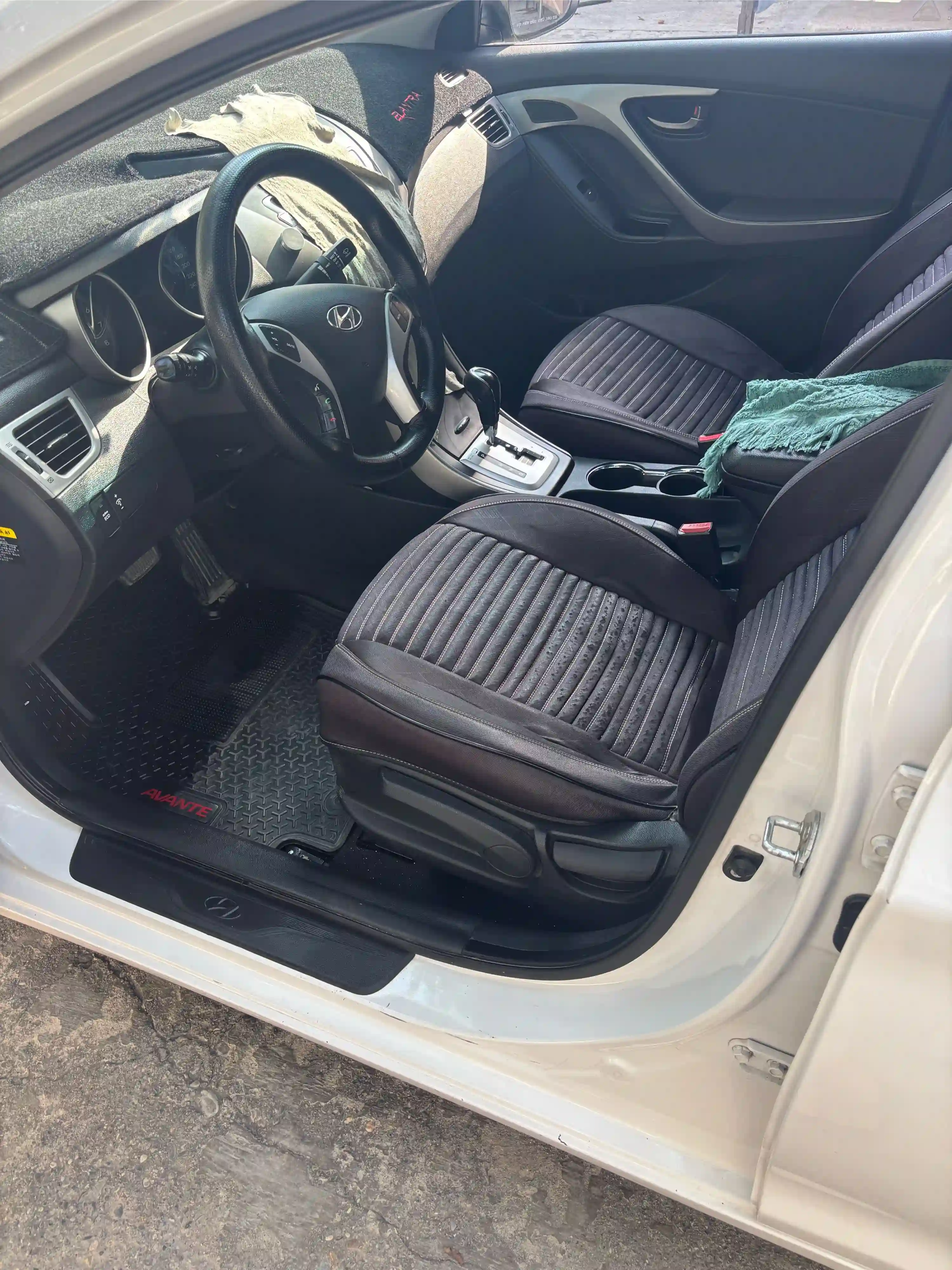 Hyundai Accent 2012
