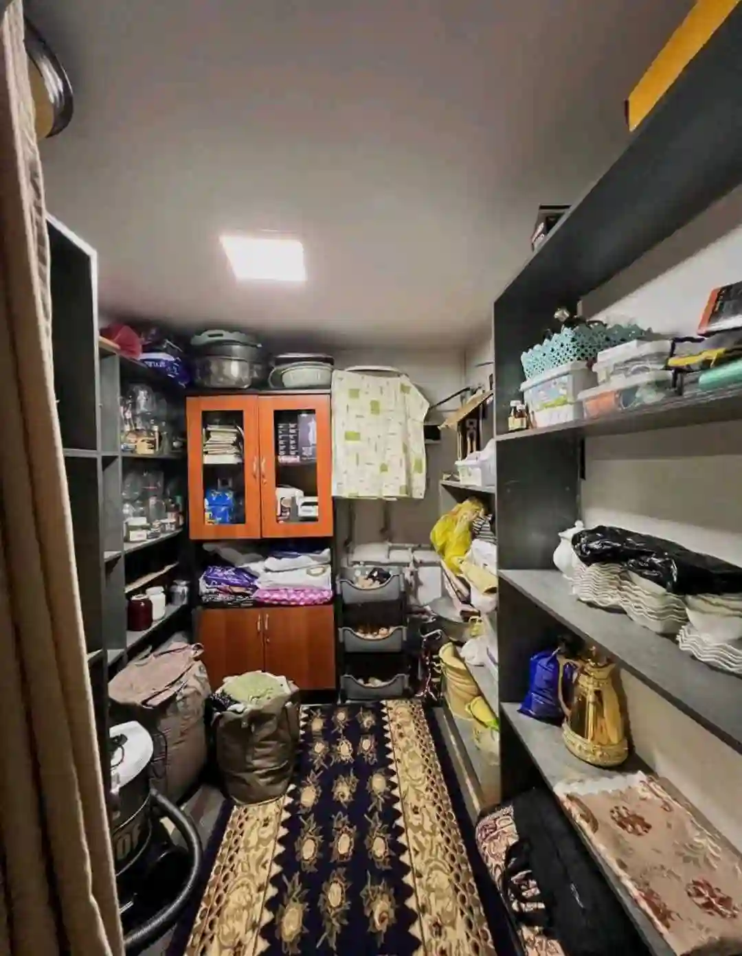 2 этажный, 4-комн. дом, 1342 м², 2 соток, Фирдавси