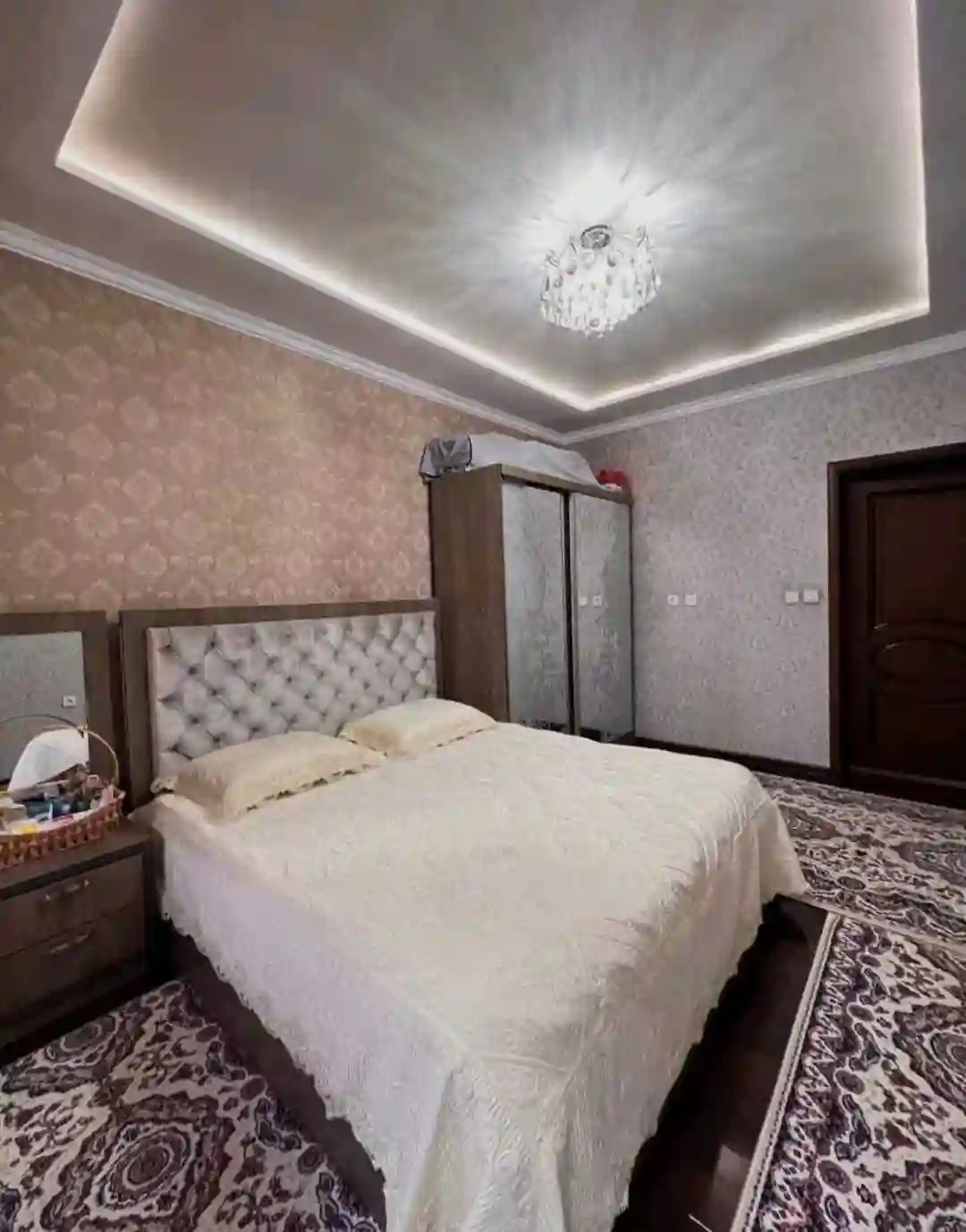 2 этажный, 4-комн. дом, 1342 м², 2 соток, Фирдавси