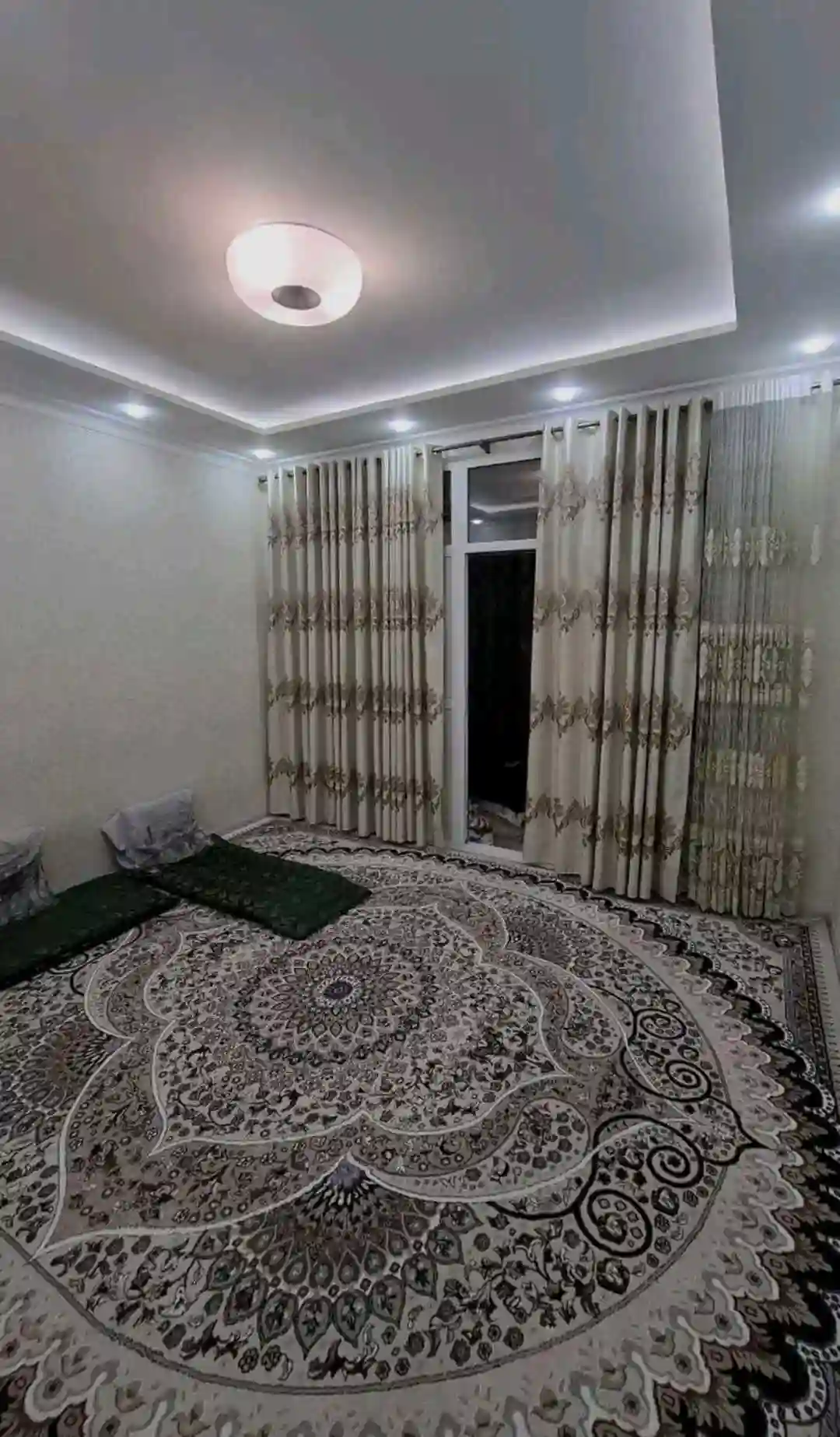2-к квартира, 10 этаж, 60 м², Фирдавси