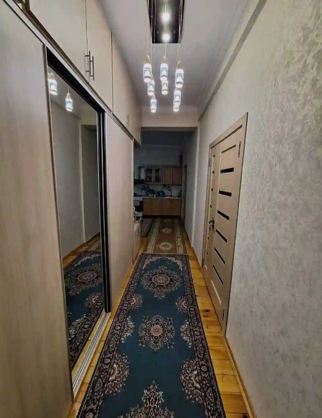 3-к квартира, 2 этаж, 97.2 м², Исмоил Сомони