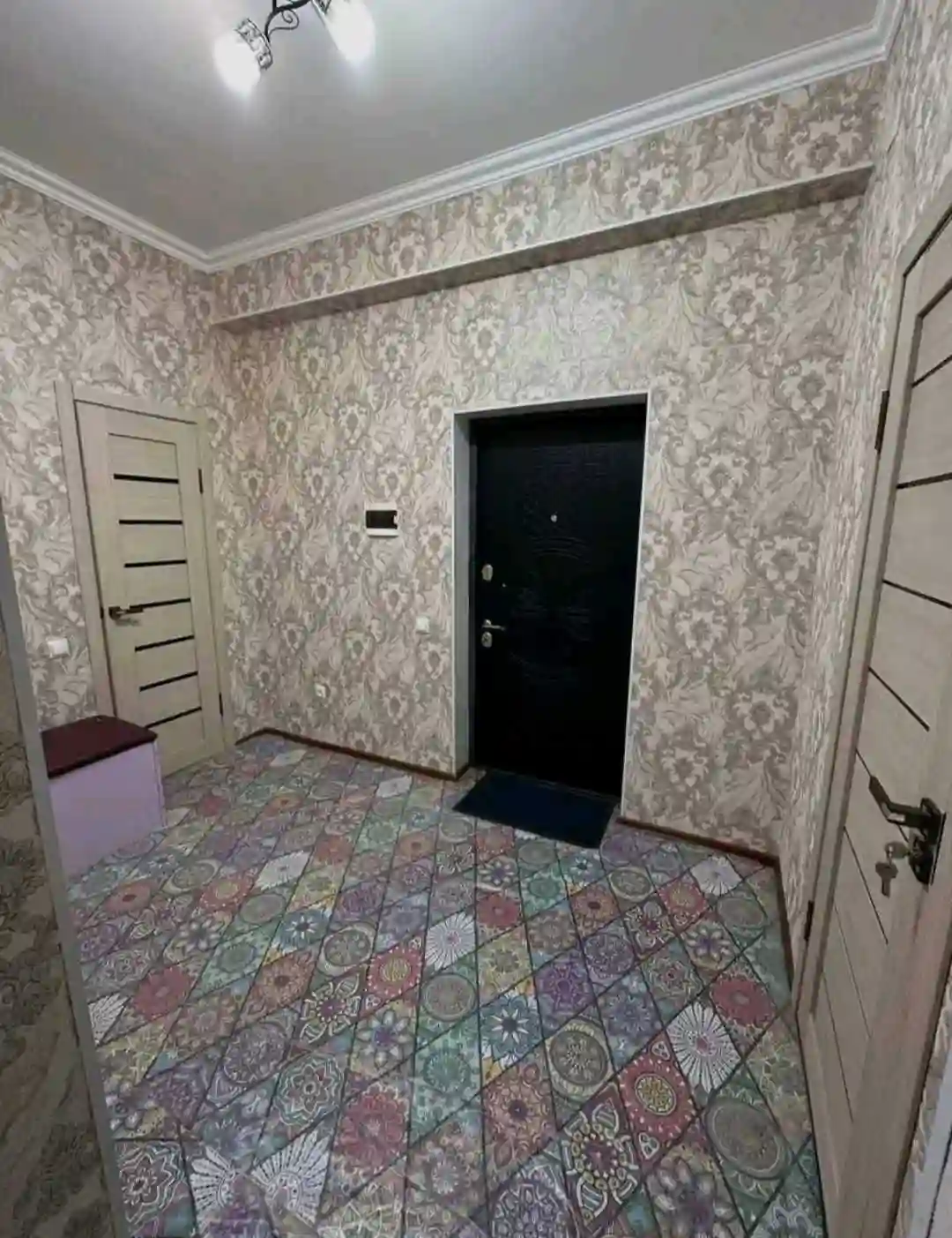 2-к квартира, 3 этаж, 65 м², Шохмансур