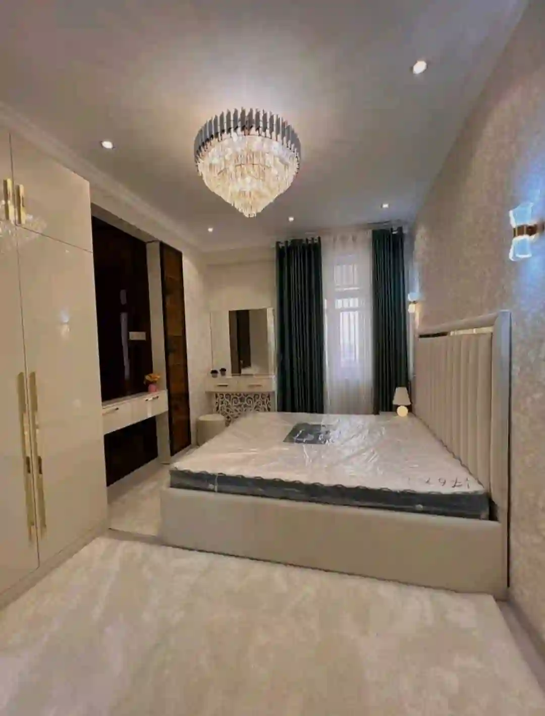 3-к квартира, 13 этаж, 102 м², Сино